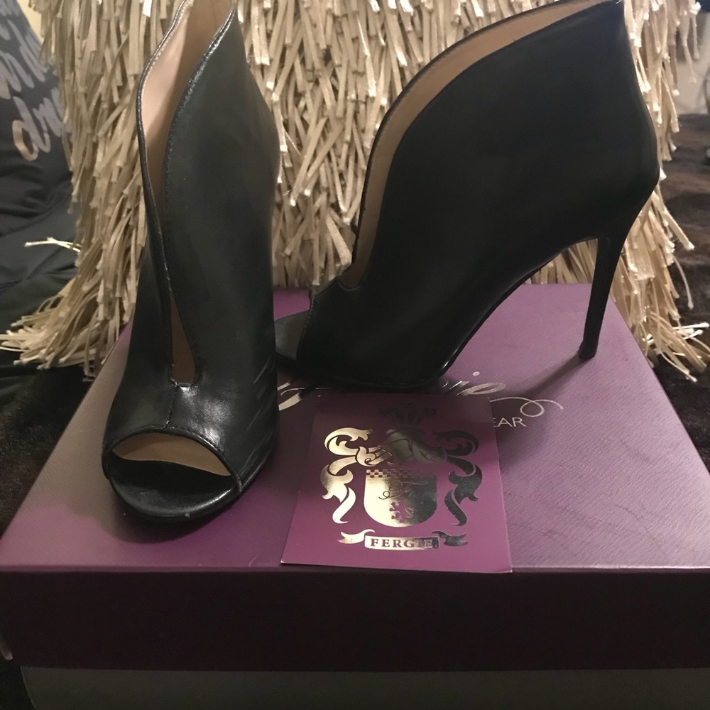 Fergie Rina Ankle Boots size 7 - Picture 2 of 5